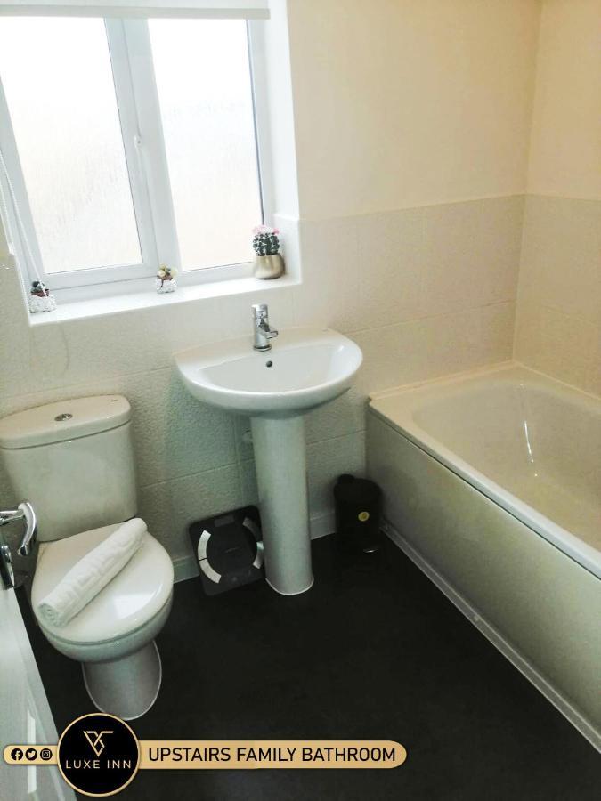 Luxe Inn, Birmingham Airport & Nec, Free Parking Marston Green Exterior photo